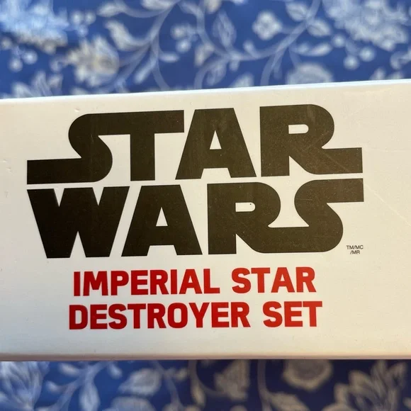 Star Wars Imperial Destroyer Set. Paper Model Kit. - Picture 4 of 6